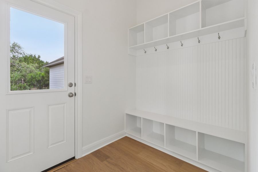 Spacious, unfurnished interior of a new home in Sage Hollow, Kyle (Image 23).