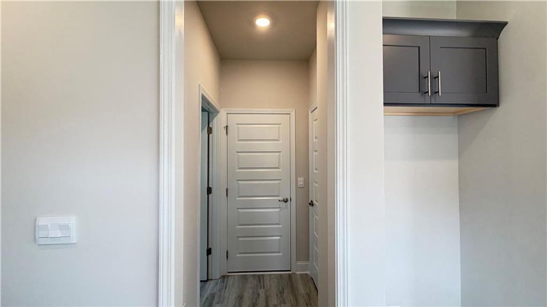 Spacious, unfurnished interior of a new home in Habersham Meadows, Demorest (Image 30).