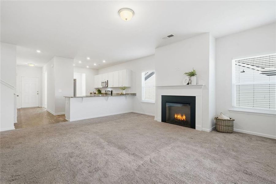 Spacious, unfurnished interior of a new home in , Calhoun (Image 33).