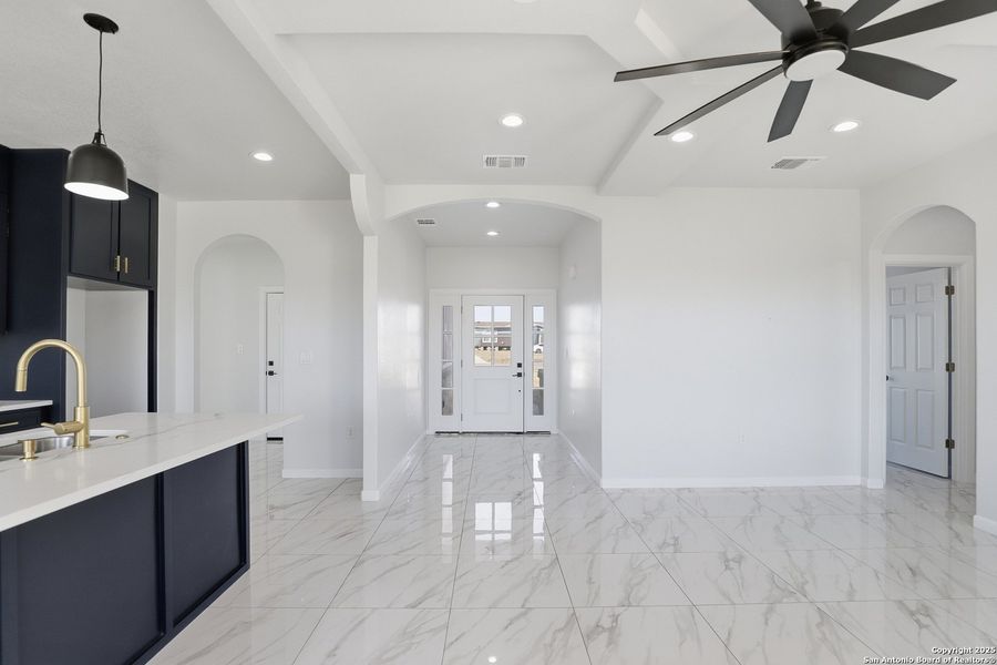 Furnished interior view inside a new home in , Atascosa (Image 5).