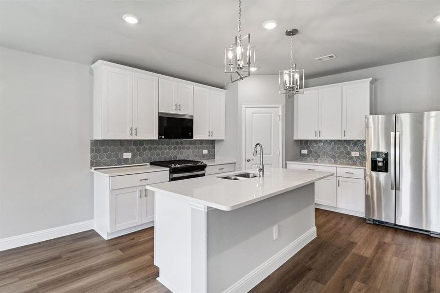 Photo is not of the actual home, but is an inspirational photo of builder’s model home and may depict options, furnishings, and/or decorator features that are not included.