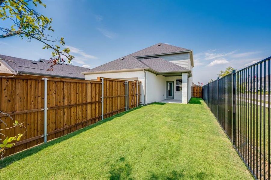 100 North Sky Drive ~ Ready Now 100 North Sky Drive ~ Ready Now