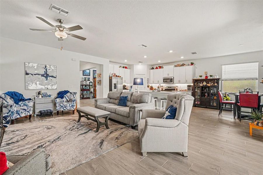 Furnished interior view inside a new home in Angeline Active Adult, Land O' Lakes (Image 14). Furnished interior view inside a new home in Angeline Active Adult, Land O' Lakes (Image 14).