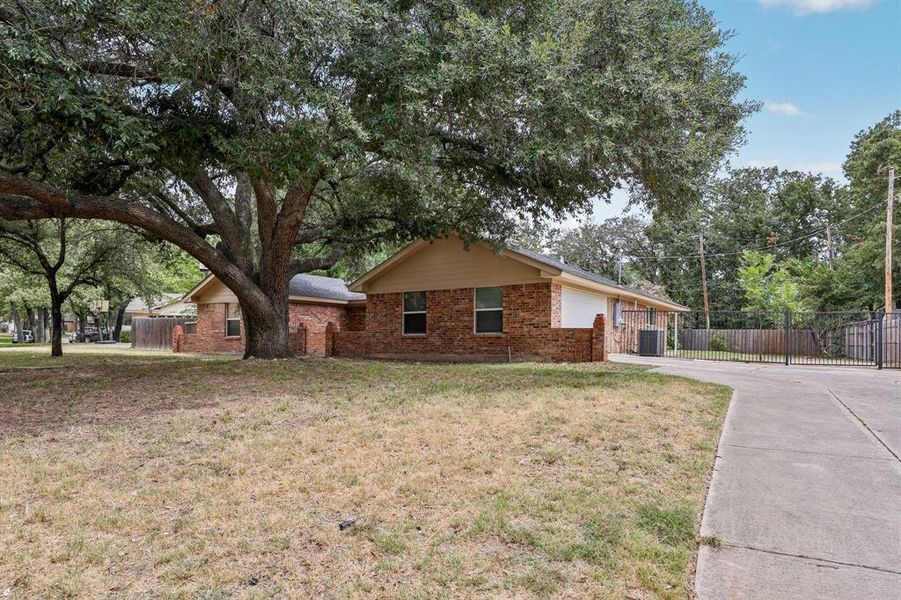 Front exterior of a new home in , Azle, TX, highlighting curb appeal (Image 2). Front exterior of a new home in , Azle, TX, highlighting curb appeal (Image 2).