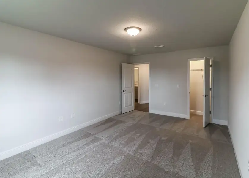 Spacious, unfurnished interior of a new home in Parkland Place, Pace (Image 20).