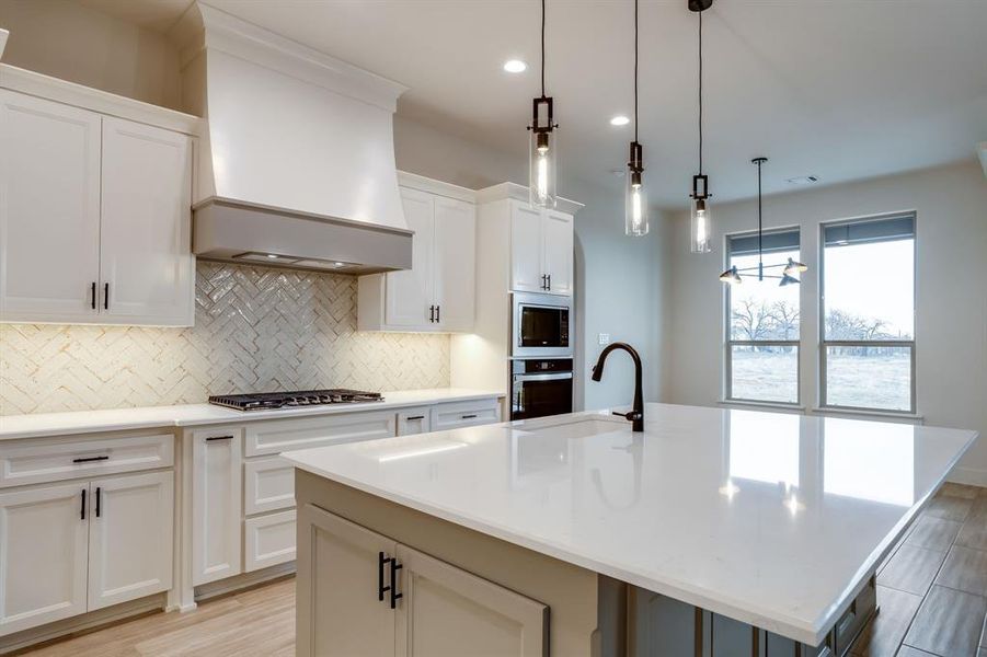 Furnished interior view inside a new home in Prairie Winds Estates, Poolville (Image 5). Furnished interior view inside a new home in Prairie Winds Estates, Poolville (Image 5).