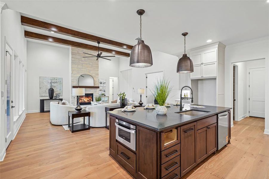 Furnished interior view inside a new home in SouthBend Estates, Granbury (Image 19).