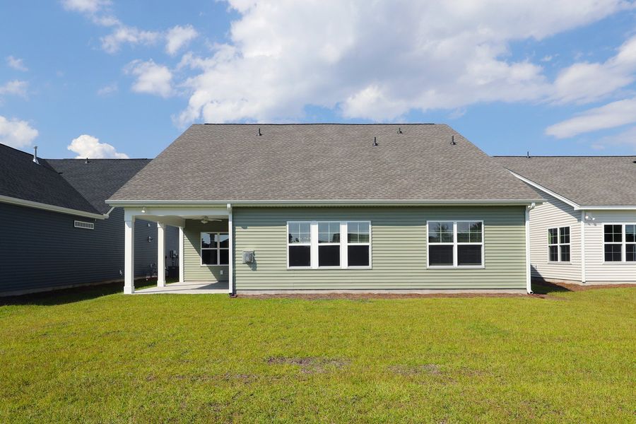 Exterior details and patio area of a home in Arcadia, Myrtle Beach (Image 24).