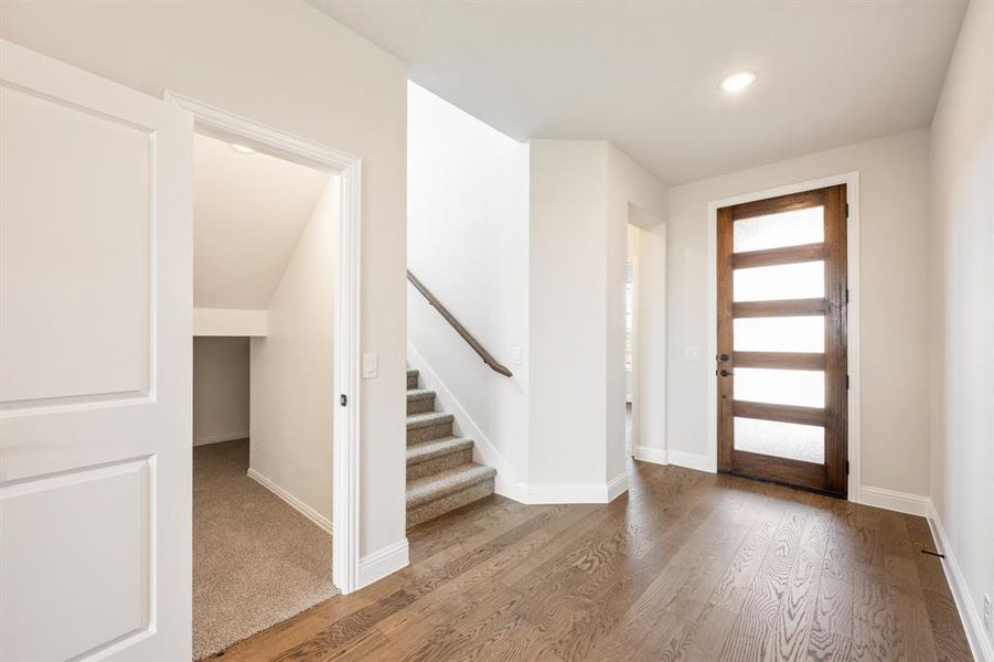 Spacious, unfurnished interior of a new home in Country Lakes Classic 60, Argyle (Image 33). Spacious, unfurnished interior of a new home in Country Lakes Classic 60, Argyle (Image 33).