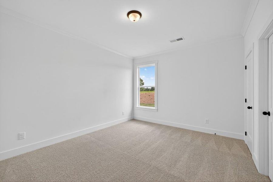Spacious, unfurnished interior of a new home in Magnolia Ridge, Monroe (Image 29).