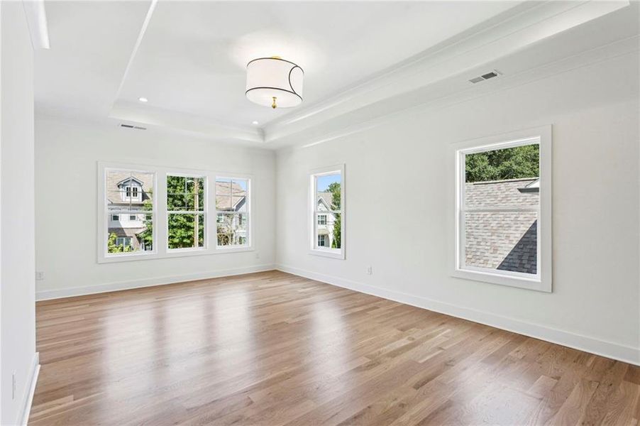 Spacious, unfurnished interior of a new home in , Smyrna (Image 17).