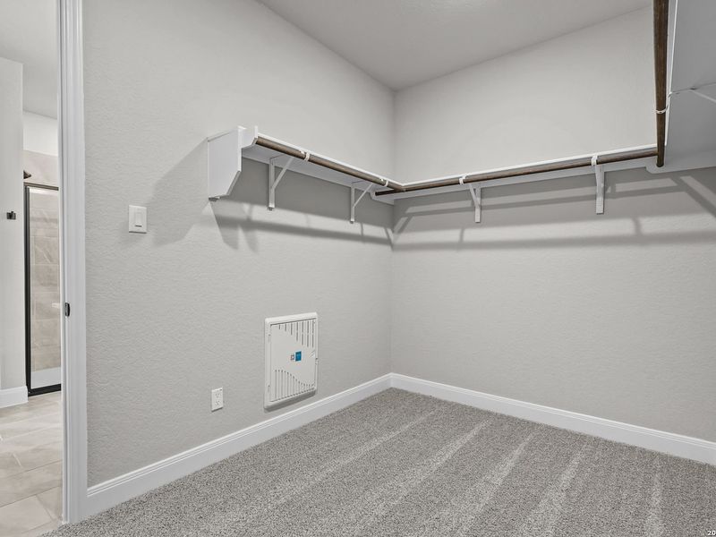 Spacious, unfurnished interior of a new home in Potranco Oaks, Castroville (Image 43). Spacious, unfurnished interior of a new home in Potranco Oaks, Castroville (Image 43).