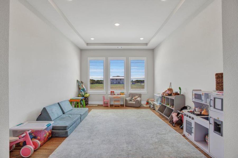 dining room currently being used as a children's retreat dining room currently being used as a children's retreat