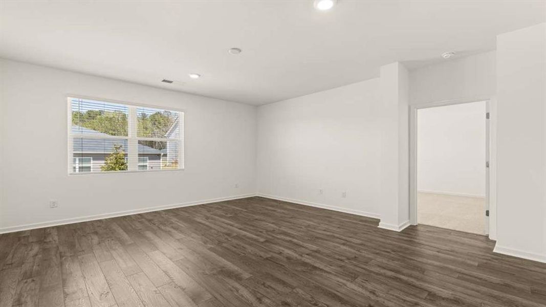 Spacious, unfurnished interior of a new home in Champion's Run, Lithonia (Image 17).