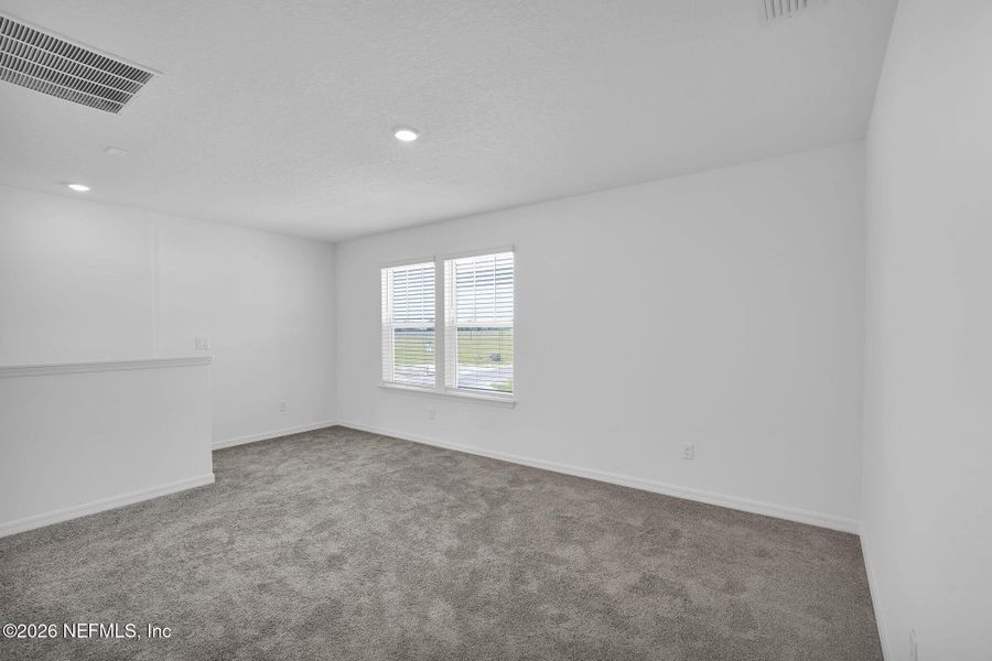 Spacious, unfurnished interior of a new home in Wells Landing, Jacksonville (Image 21).
