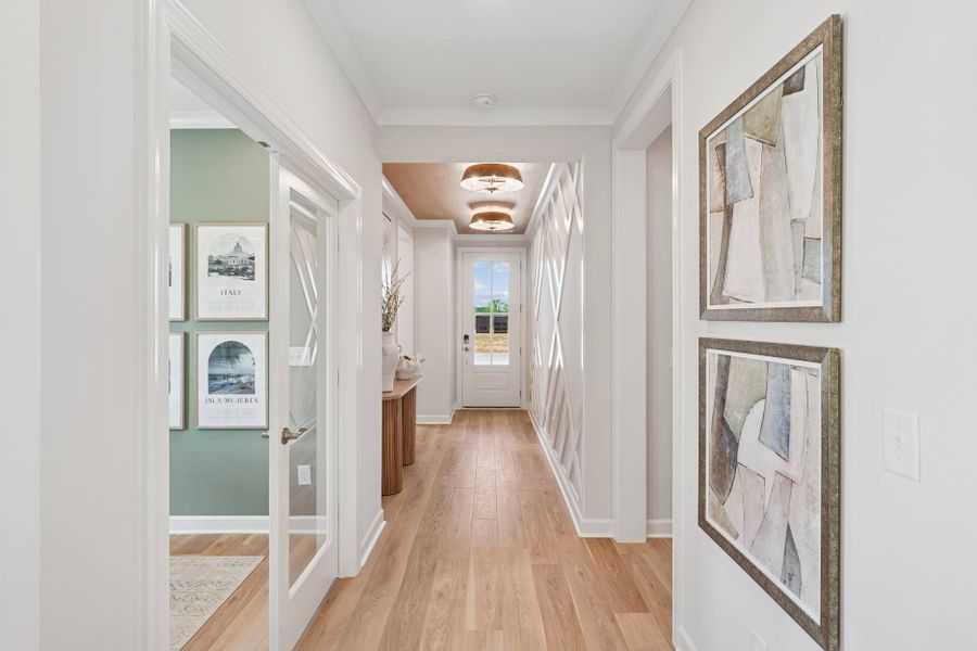 Representative unfurnished interior of a home built from the Oak Haven by Tri Pointe Homes in The Grove Collection at Serenity, Fuquay Varina (Image 19).