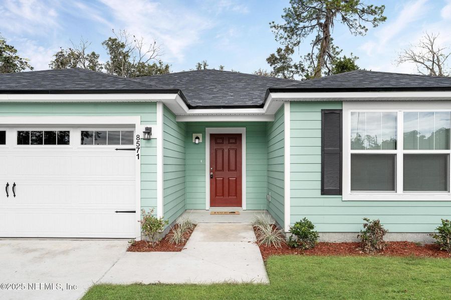 Exterior details and patio area of a home in , Jacksonville (Image 3). Exterior details and patio area of a home in , Jacksonville (Image 3).