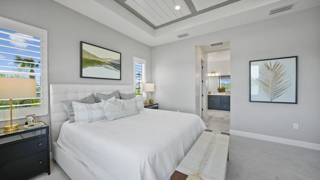 Representative furnished interior of a home built from the Sea Mist by Neal Communities in Vistera of Venice, Venice (Image 12).