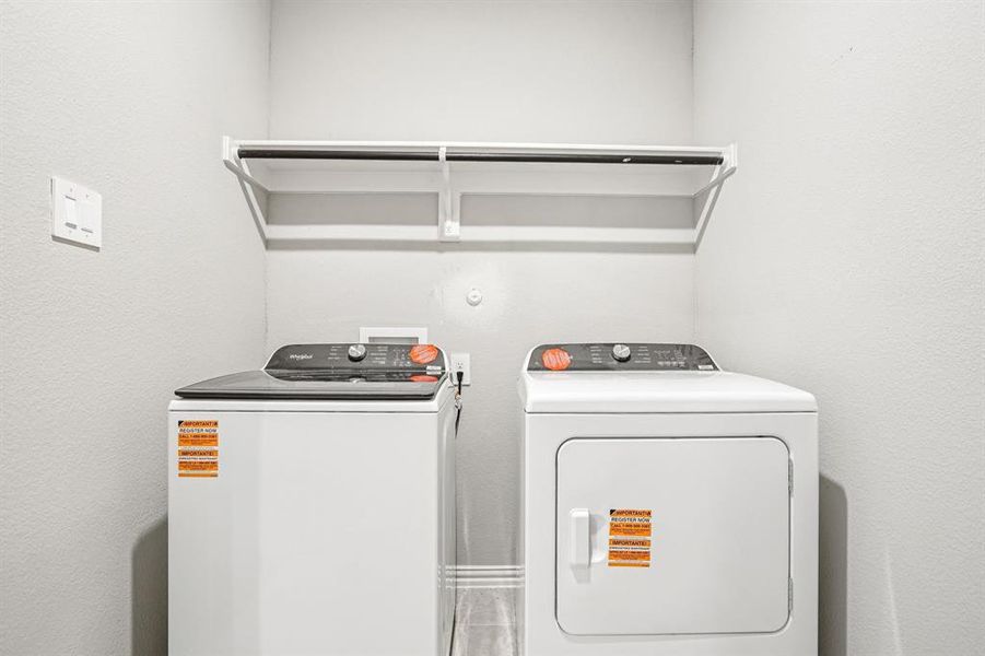 Close-up of interior finishes inside a home in Lakehaven - Premier Series, Farmersville (Image 16). Close-up of interior finishes inside a home in Lakehaven - Premier Series, Farmersville (Image 16).