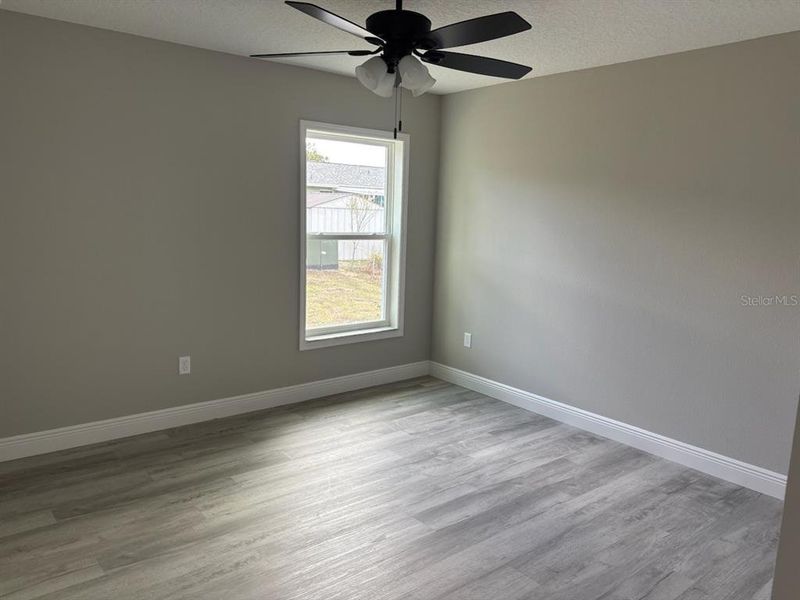 Spacious, unfurnished interior of a new home in , Citrus Springs (Image 15).