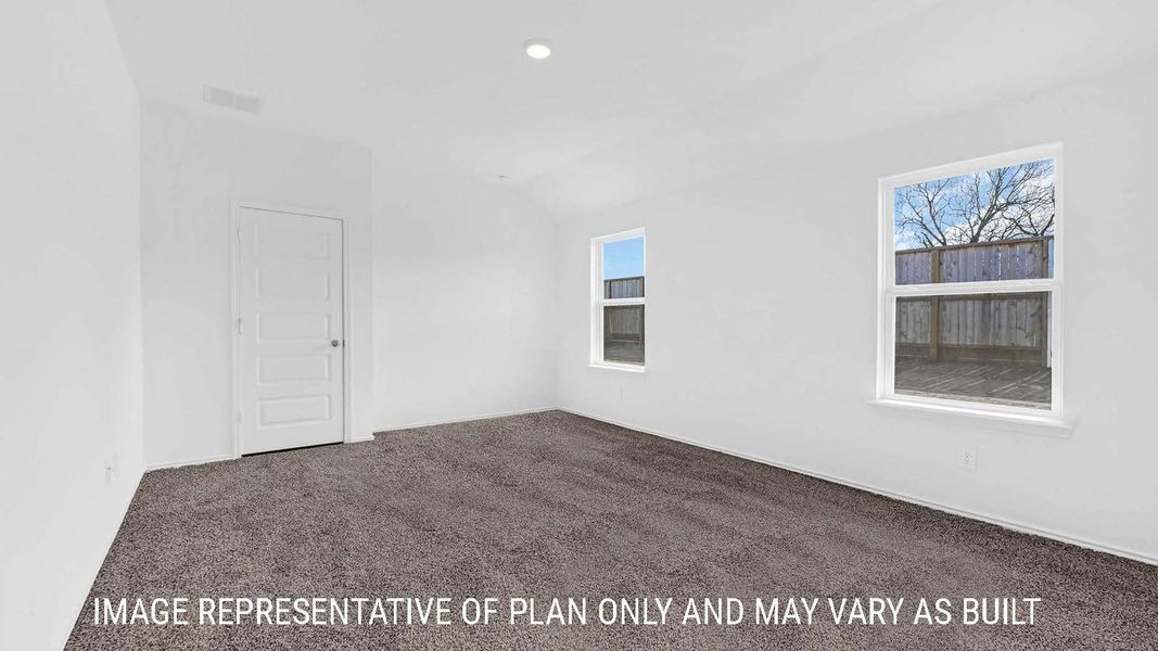 Spacious, unfurnished interior of a new home in Holly Trails, Sour Lake (Image 18).