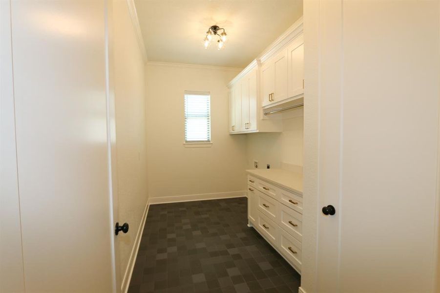 Spacious, unfurnished interior of a new home in , Tyler (Image 27).