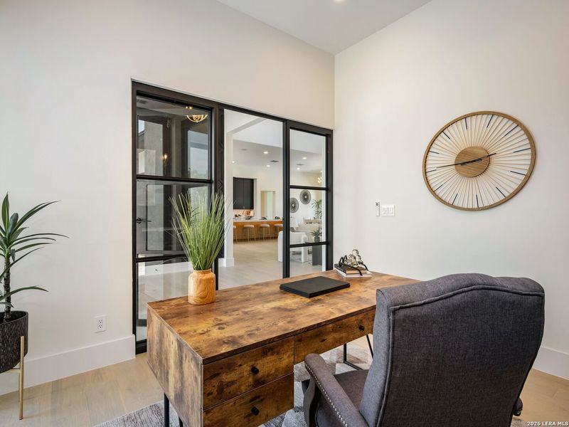 Furnished interior view inside a new home in , Boerne (Image 8).