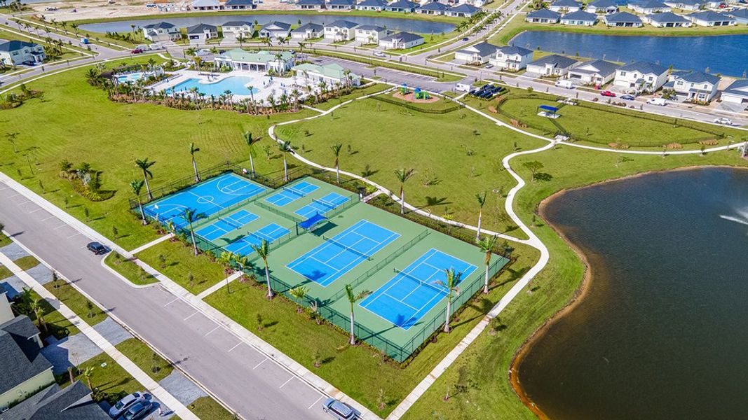 Community amenities in Central Park, Port St. Lucie (Image 31).