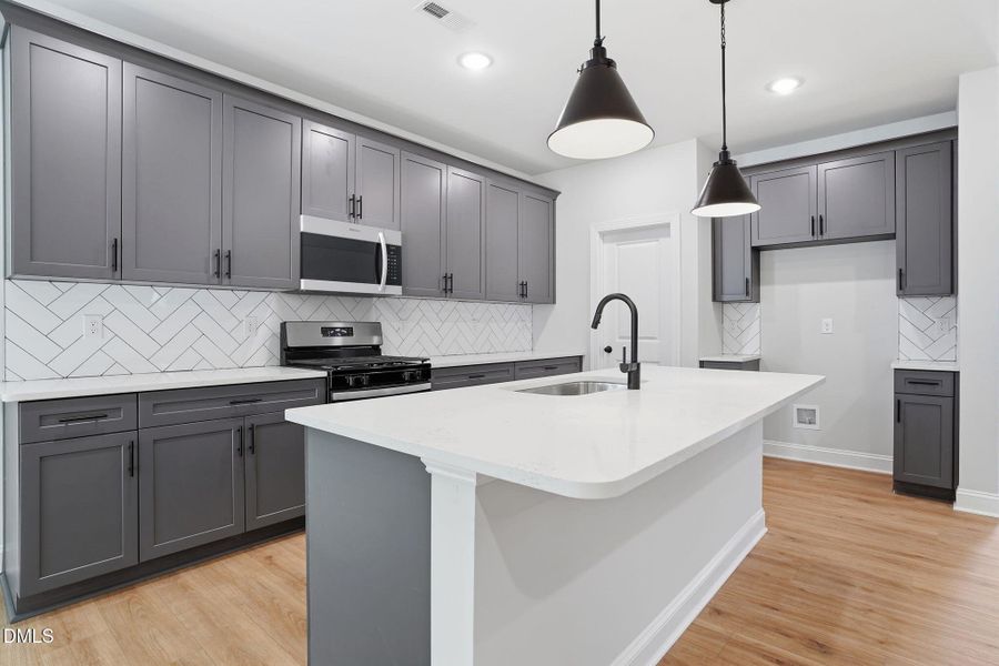 24-web-or-mls-22-print-DSC08346