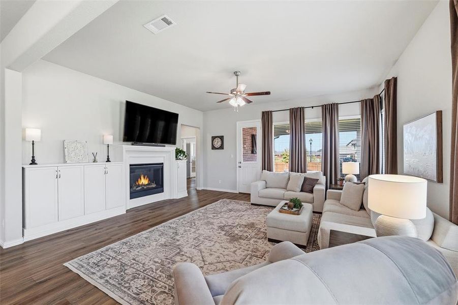 Furnished interior view inside a new home in Morningstar, Aledo (Image 24). Furnished interior view inside a new home in Morningstar, Aledo (Image 24).