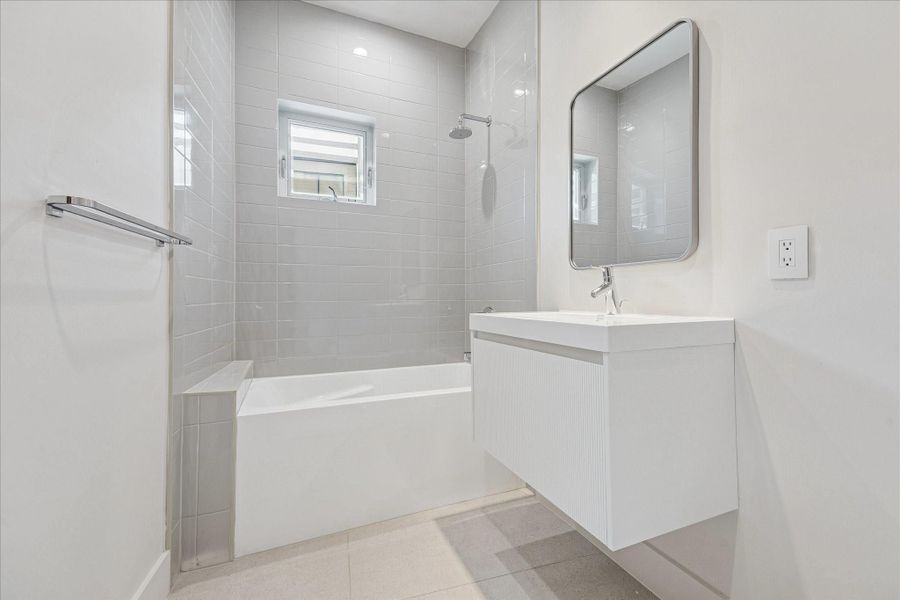 Furnished interior view inside a new home in , Houston (Image 12). Furnished interior view inside a new home in , Houston (Image 12).