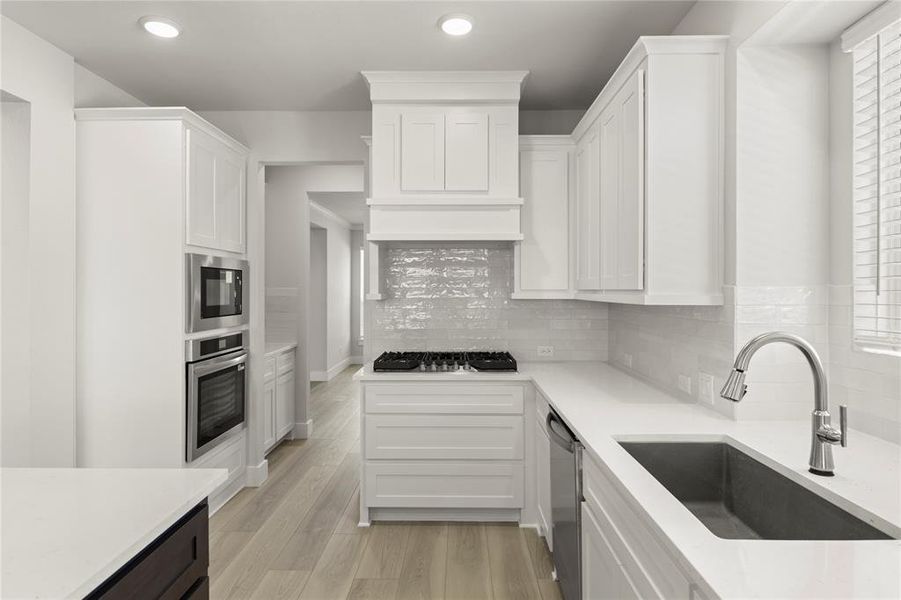 09. 540 Wickerdale - Kitchen (3)