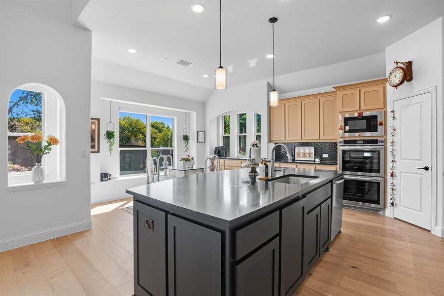 Furnished interior view inside a new home in Kreymer East, Wylie (Image 29).