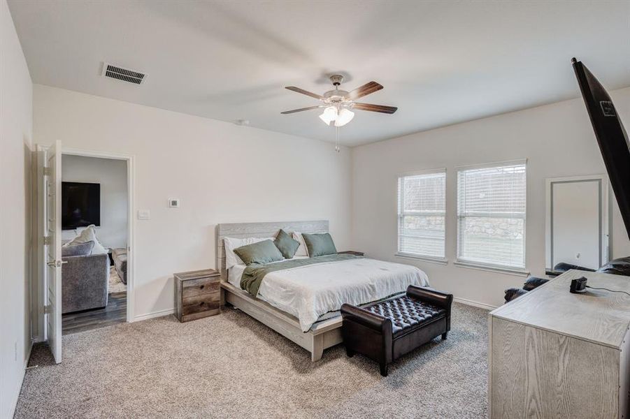 Furnished interior view inside a new home in , Aubrey (Image 34). Furnished interior view inside a new home in , Aubrey (Image 34).