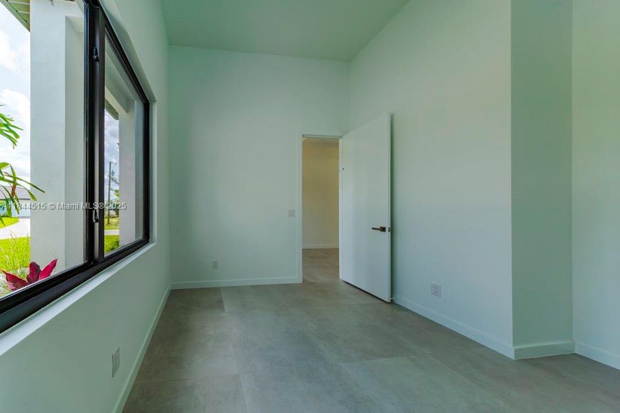 Image 21 of a home in .