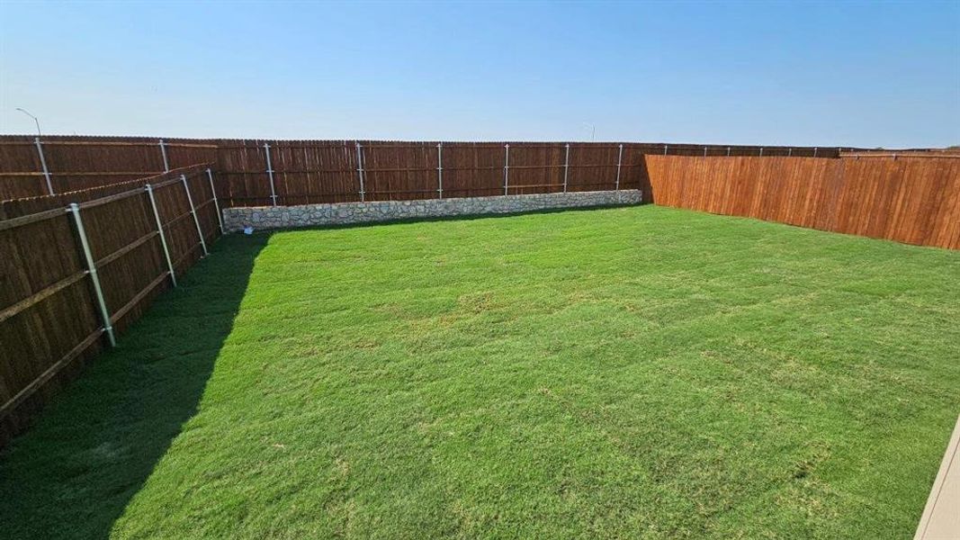 Yard-All Home and community information, including pricing, included features, terms, availability and amenities, are subject to change at any time without notice or obligation. All Drawings, pictures, photographs, video, square footages, floor plans, elevations, features, colors and sizes are approximate for illustration purposes only and will vary from the homes as built. Yard-All Home and community information, including pricing, included features, terms, availability and amenities, are subject to change at any time without notice or obligation. All Drawings, pictures, photographs, video, square footages, floor plans, elevations, features, colors and sizes are approximate for illustration purposes only and will vary from the homes as built.