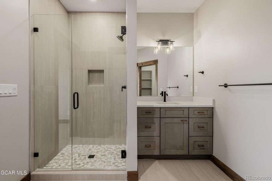 Furnished interior view inside a new home in , Granby (Image 28).