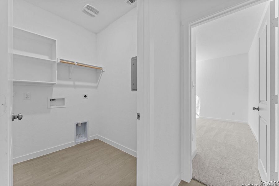 Spacious, unfurnished interior of a new home in , New Braunfels (Image 14). Spacious, unfurnished interior of a new home in , New Braunfels (Image 14).