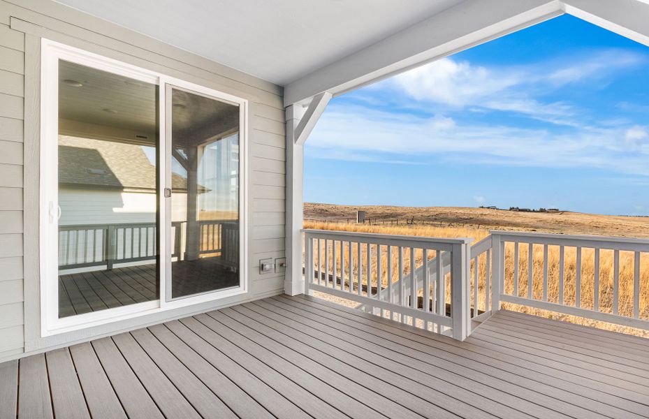 Exterior details and patio area of a home in Independence, Elizabeth (Image 3).