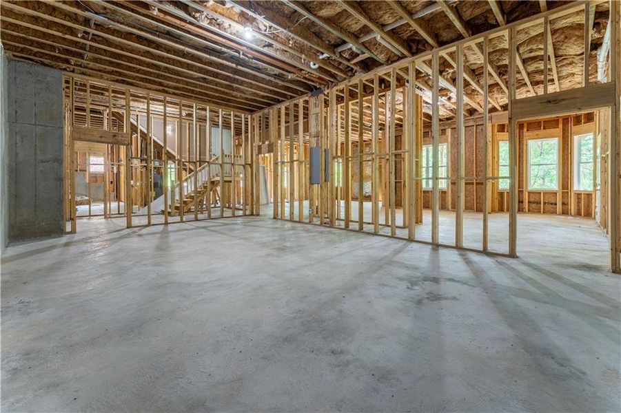 Spacious, unfurnished interior of a new home in , Suwanee (Image 19).