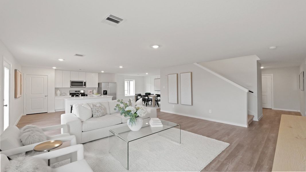 Representative furnished interior of a home built from the Franklin by D.R. Horton in Silverthorne, Conroe (Image 6).