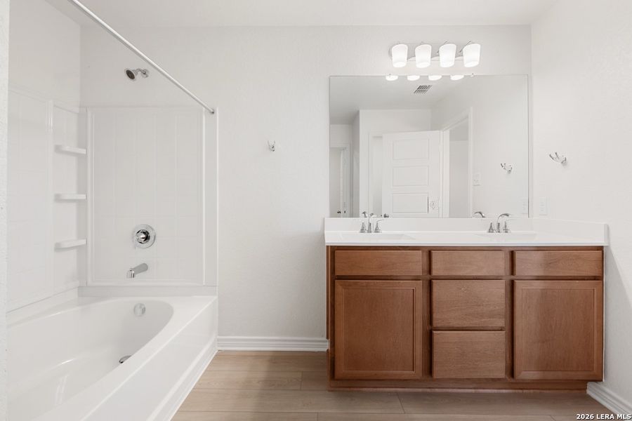 Furnished interior view inside a new home in Punta Verde, Converse (Image 12).