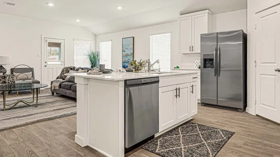 Furnished interior view inside a new home in Holly Ridge, Rosenberg (Image 7).