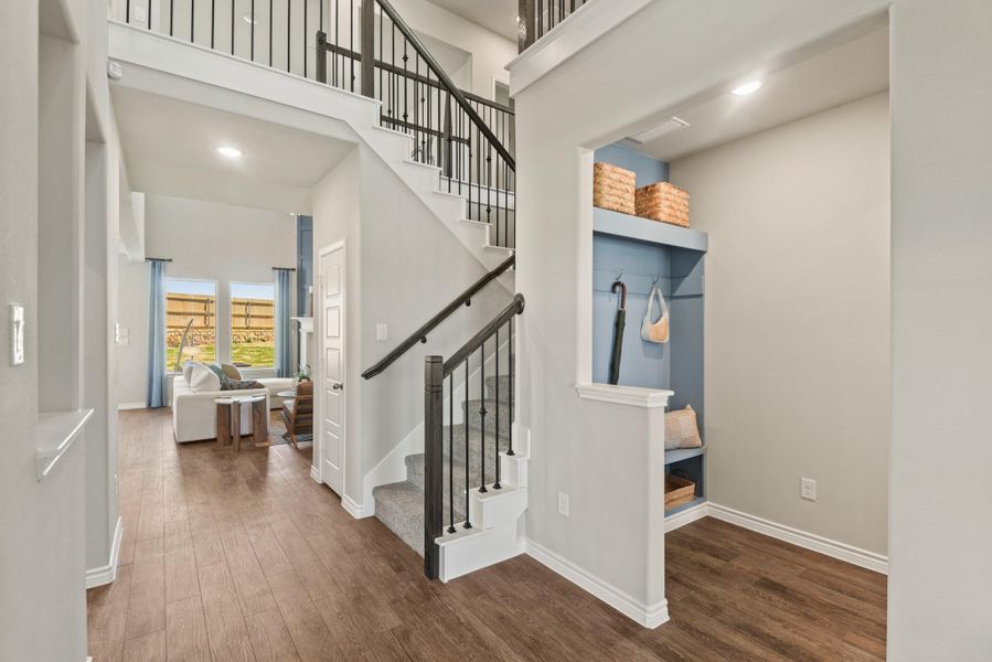 Photos are a representation of the floor plan. Options and interior selections will vary. Photos are a representation of the floor plan. Options and interior selections will vary.