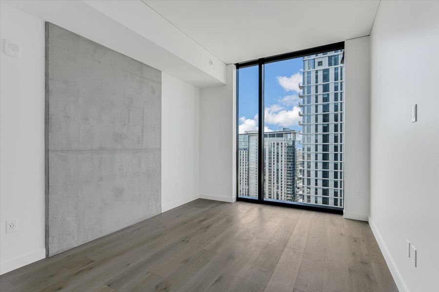 Spacious, unfurnished interior of a new home in The Modern Austin Residences, Austin (Image 15).
