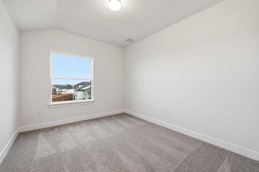 Spacious, unfurnished interior of a new home in Provence, Austin (Image 31).