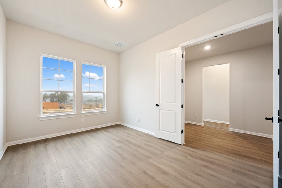 Representative unfurnished interior of a home built from the Carolina by Ashton Woods in The Estates at La Cima, San Marcos (Image 22). Representative unfurnished interior of a home built from the Carolina by Ashton Woods in The Estates at La Cima, San Marcos (Image 22).