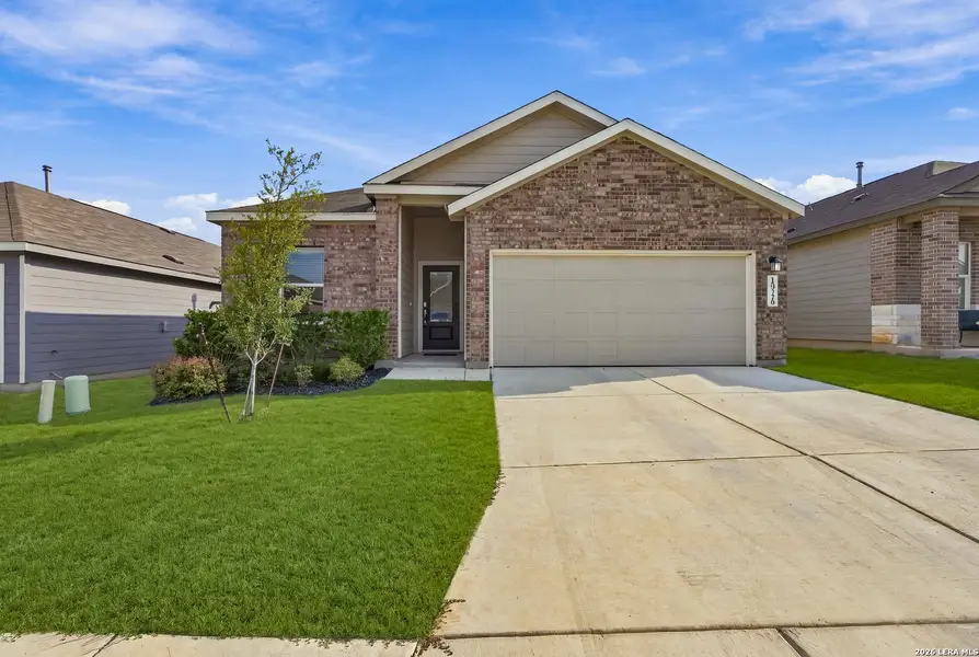 Front exterior of a new home in Silos: Barrington Collection, San Antonio, TX, highlighting curb appeal (Image 20).