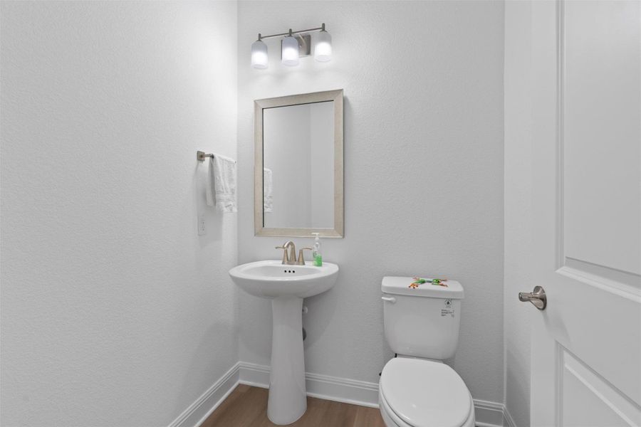 Furnished interior view inside a new home in Sun City Texas, Georgetown (Image 7).