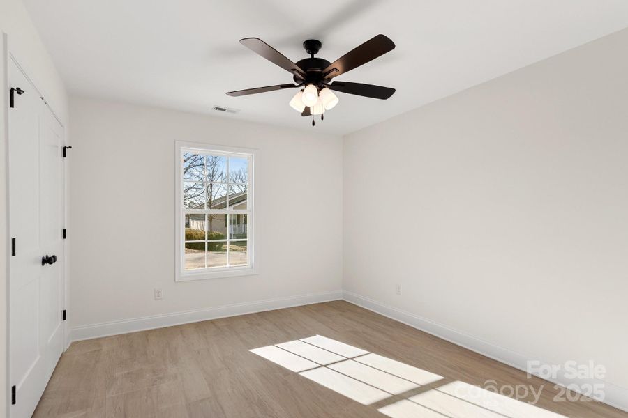 Spacious, unfurnished interior of a new home in , Rock Hill (Image 33).
